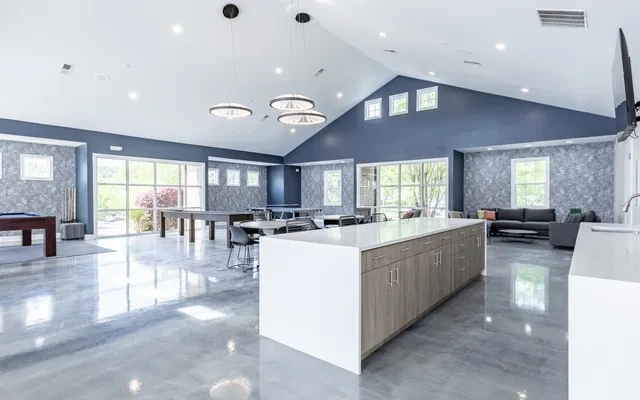403 West - Raleigh student accommodation - Club House