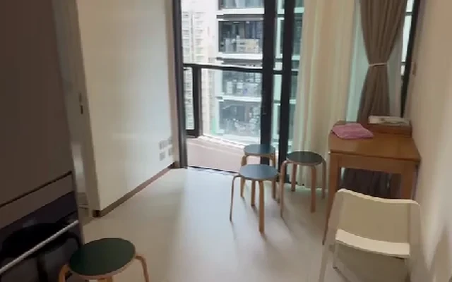 Baker Circle - 香港（ホンコン）の学生向け宿泊施設 - Room J, 16th Floor, Tower 1, Xi Hui