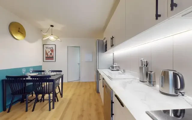 Very neat double bedroom in Courbevoie - 파리 학생 숙소 - Double bedroom