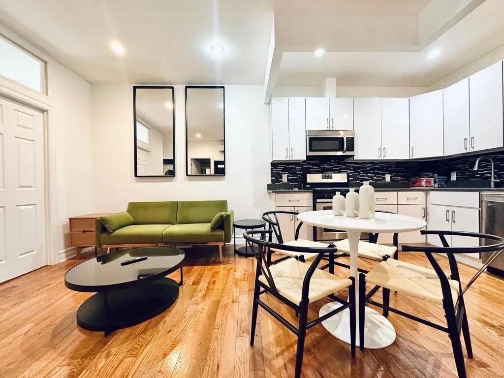 56-54 myrtle Avenue, New York