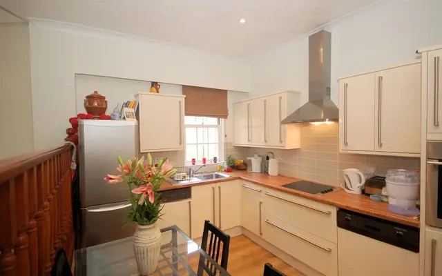 Bridewell Place, Wapping, London, E1W 2PB 2