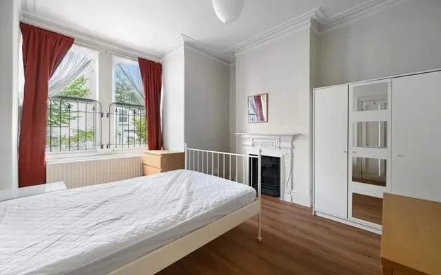 LH-Hetley Road, Shepherds Bush 3