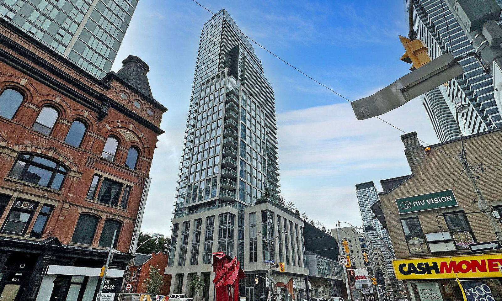 The Gloucester on Yonge