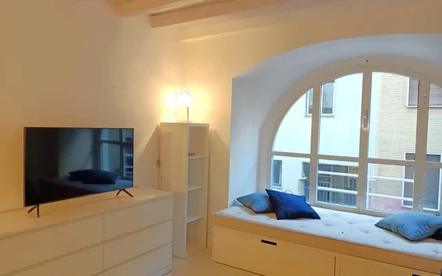 Appartamento in Via Cicco Simonetta - zona Genova/Ticinese/Darsena (SIMONETTACICCO17) 1