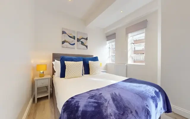 Sloane Avenue 11421# 3