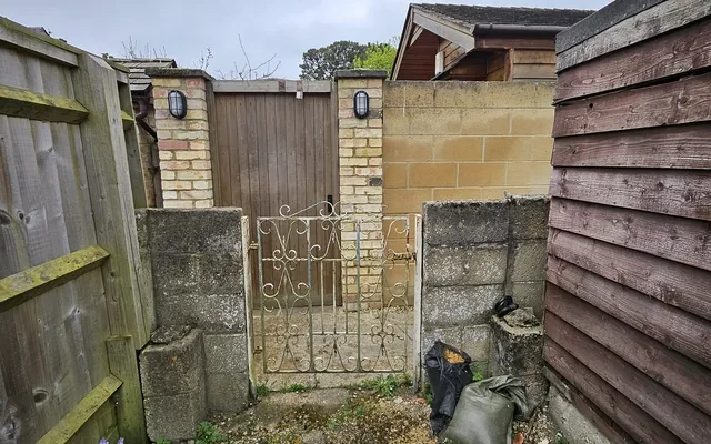 250 Abingdon Rd, Oxford, OX1 4SP 0