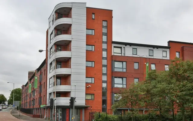 iQ Fiveways House 1