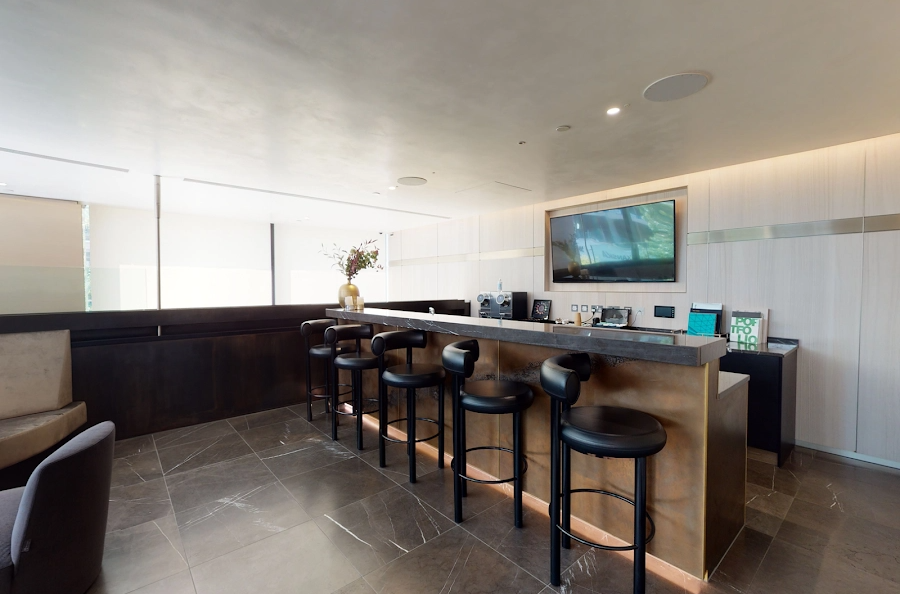 Liverpool Street Apartments 3