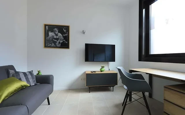 iONE- Cosy Apartment in the center of Bonn 1
