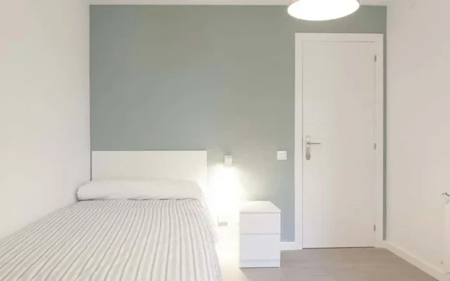 Calle de Cebreros, 16 3