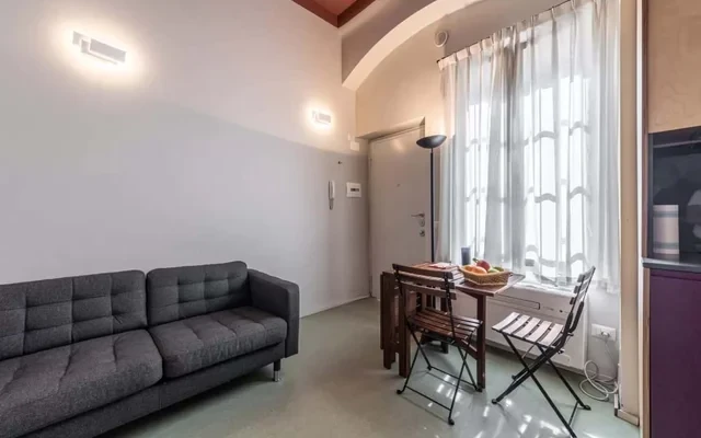 Cozy Pied-a-terre in Navigli 3