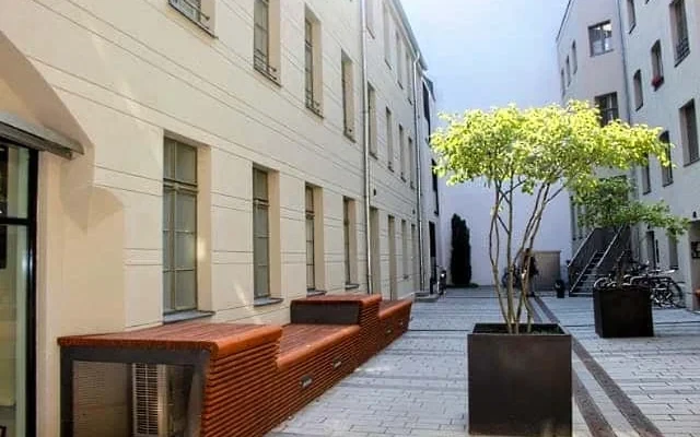 Apartment in Neue Schoenhauser Strasse, Berlin for 94 m² with 2 bedrooms 1