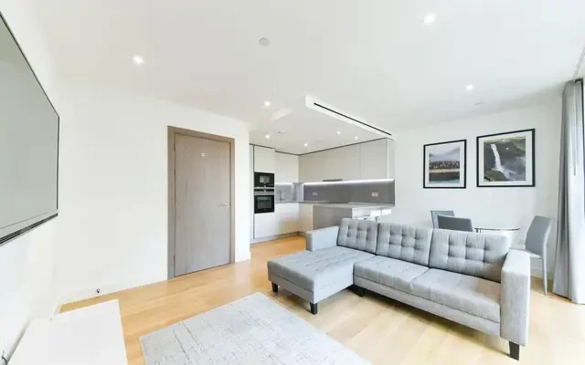Admiralty House, Vaughan Way, Wapping, London, E1W 2AH 2