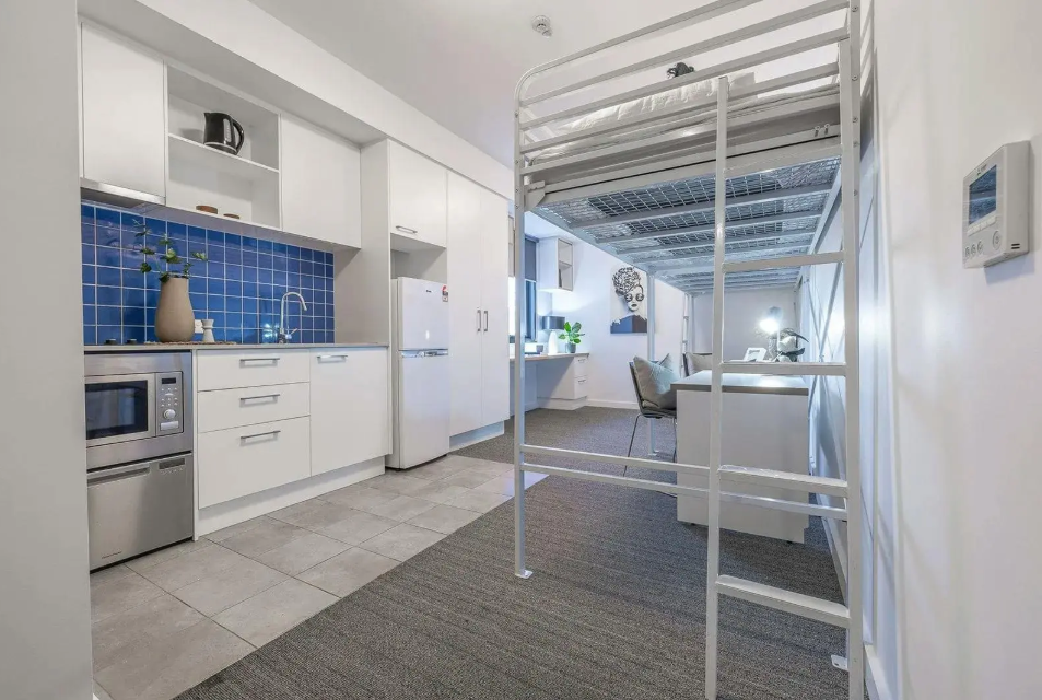 Twin Loft Bed Studio(low floor Level 1-5)