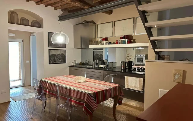Apartment in Via Cairoli, Marina di Carrara for 100 m² with 2 bedrooms 2