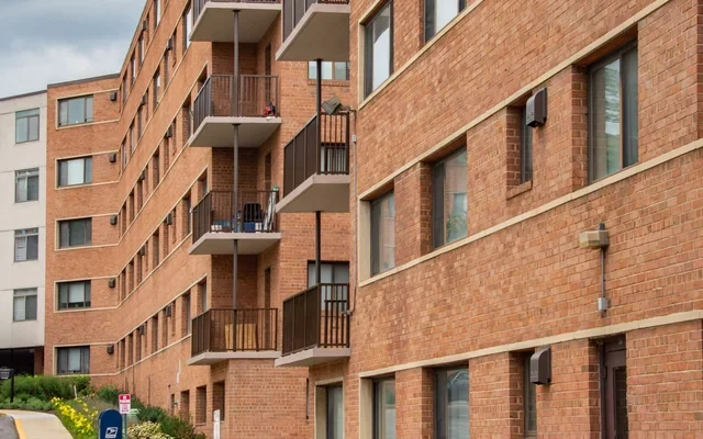 Sheridan Apartments 3