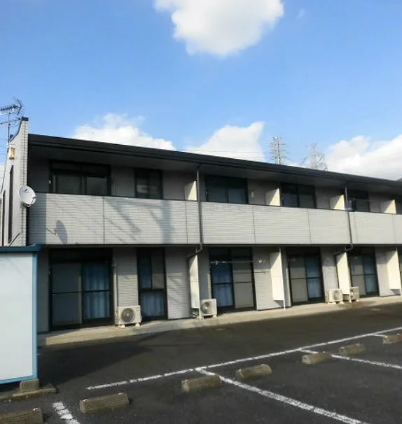 レオパレスリバティ・タカ