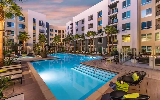 Rize Irvine Apartments 3