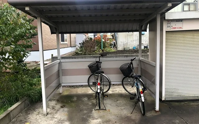 レオパレスフロンティア 1