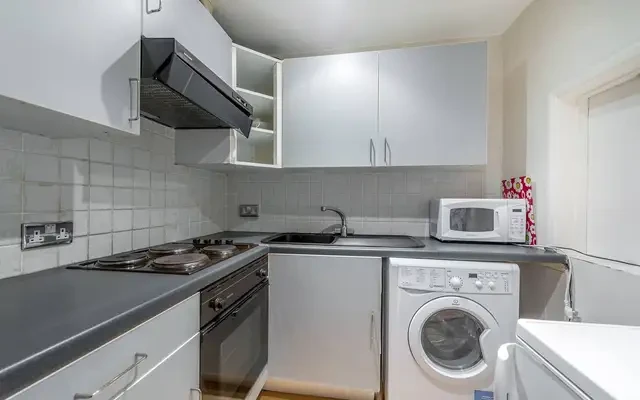 Westbourne Grove, Westbourne Grove, W11 2