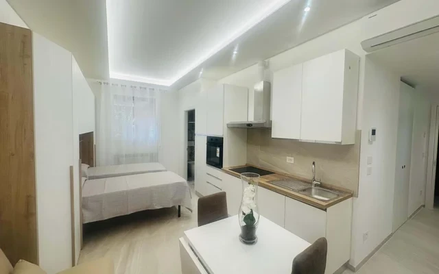 Apartment in Via San Domenico, Bologna for 35 m² 3