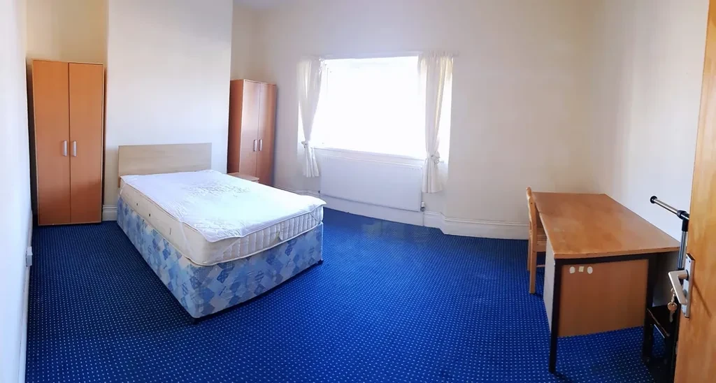 King Edwards Road, Swansea SA1