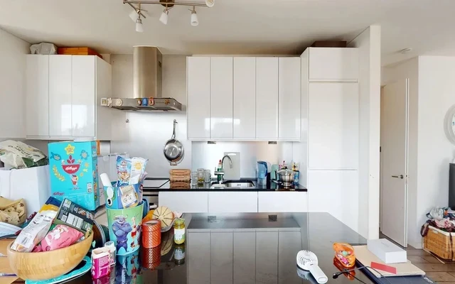 LH-West Parkside - London student accommodation