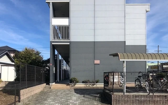 レオパレスプレミール 4