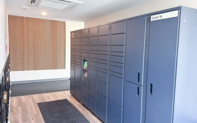 404 E Clark Street 1