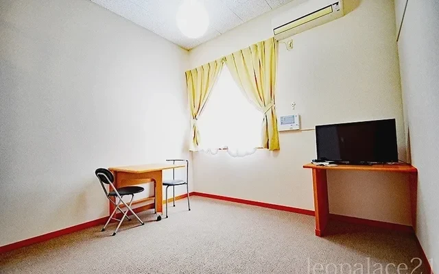 Leopalace Sakura 4