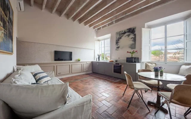 Ognissanti Family Suite in great location 0