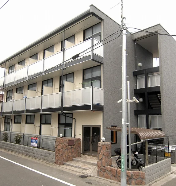 レオパレスアットホーム 104号室