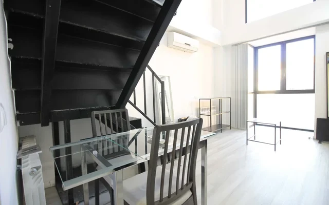 Studio Calle de los Monederos 1