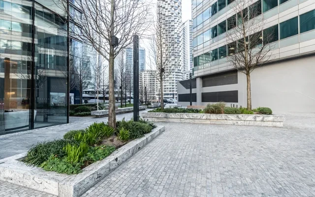 Hampton Tower, 75 Marsh Wall, London, E14 9LW 4