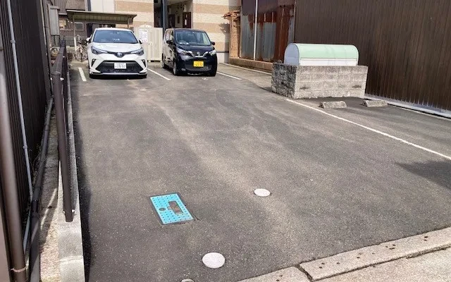 レオパレス平野屋 - 舞鶴市の学生向け宿泊施設 - 105号房间(带独立厨房)