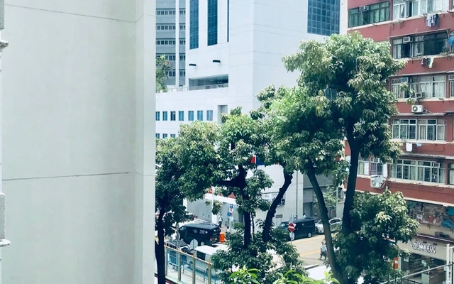 (LM) Yau Ma Tei Long Ma Building (whole rental, 3 bedrooms and 1 bathroom, 3-4 people) 0