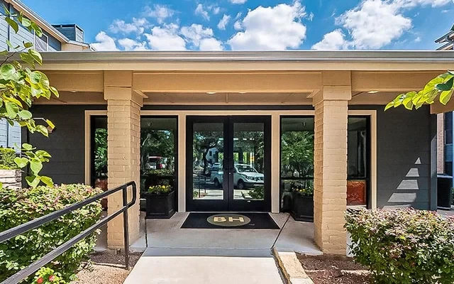 The Ridge Apartments 3