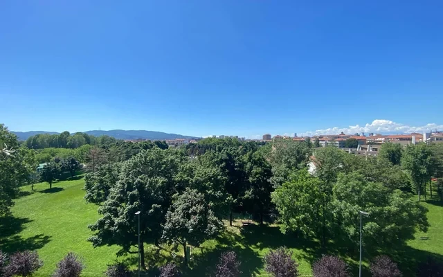 Appartamento in Via Sospello, Torino di 65 m² con 2 camere 2