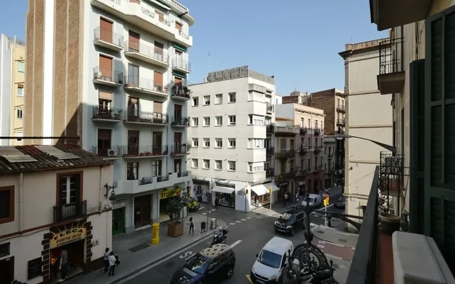 GRAN DE GRACIA Nº195, 1º BARCELONA 0