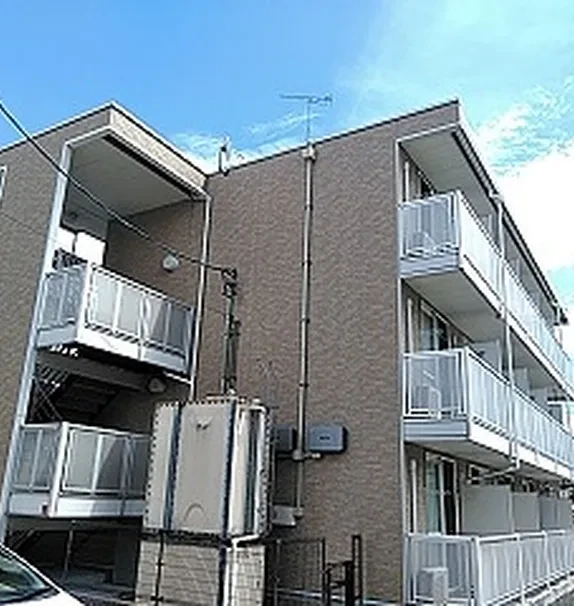 レオパレスチェリー