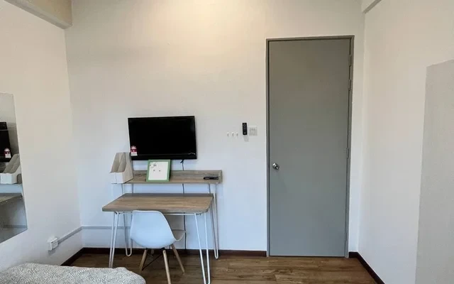 7 Tree Seven Residence 2