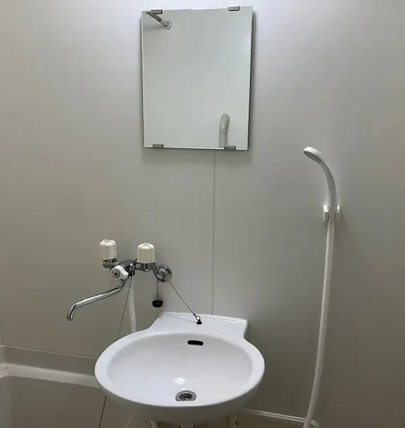 レオパレスドムール上小島