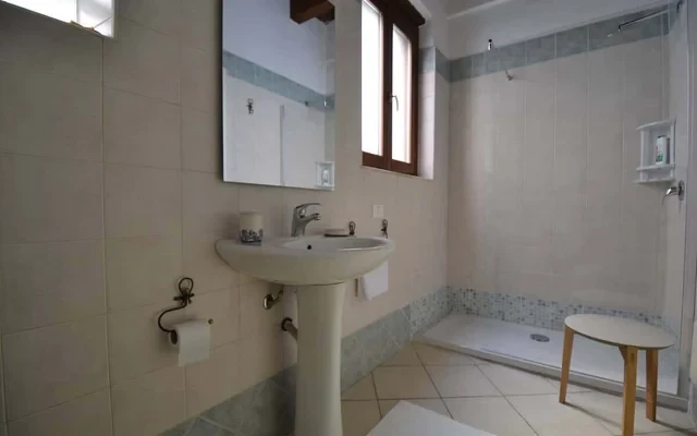 Appartamento in Via Napoli, Cagliari di 45 m² con 1 camera 4