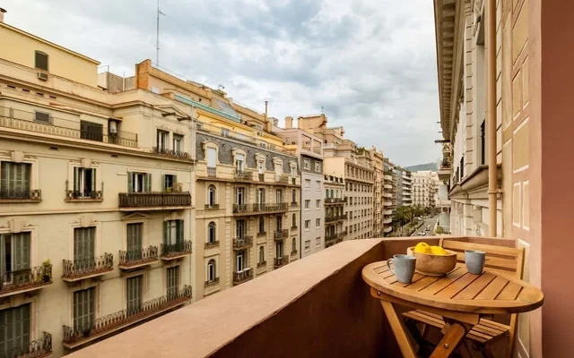 Kuta - 2 bedrooms and balcony in Sant Gervasi 4