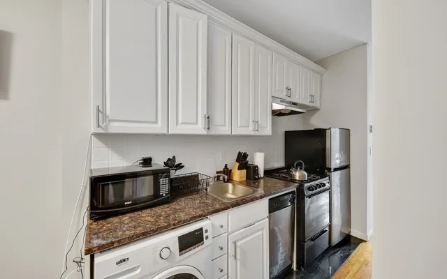 205 West 109th Street 3