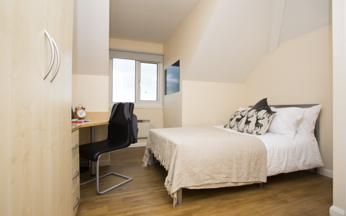Heald Court photo 4