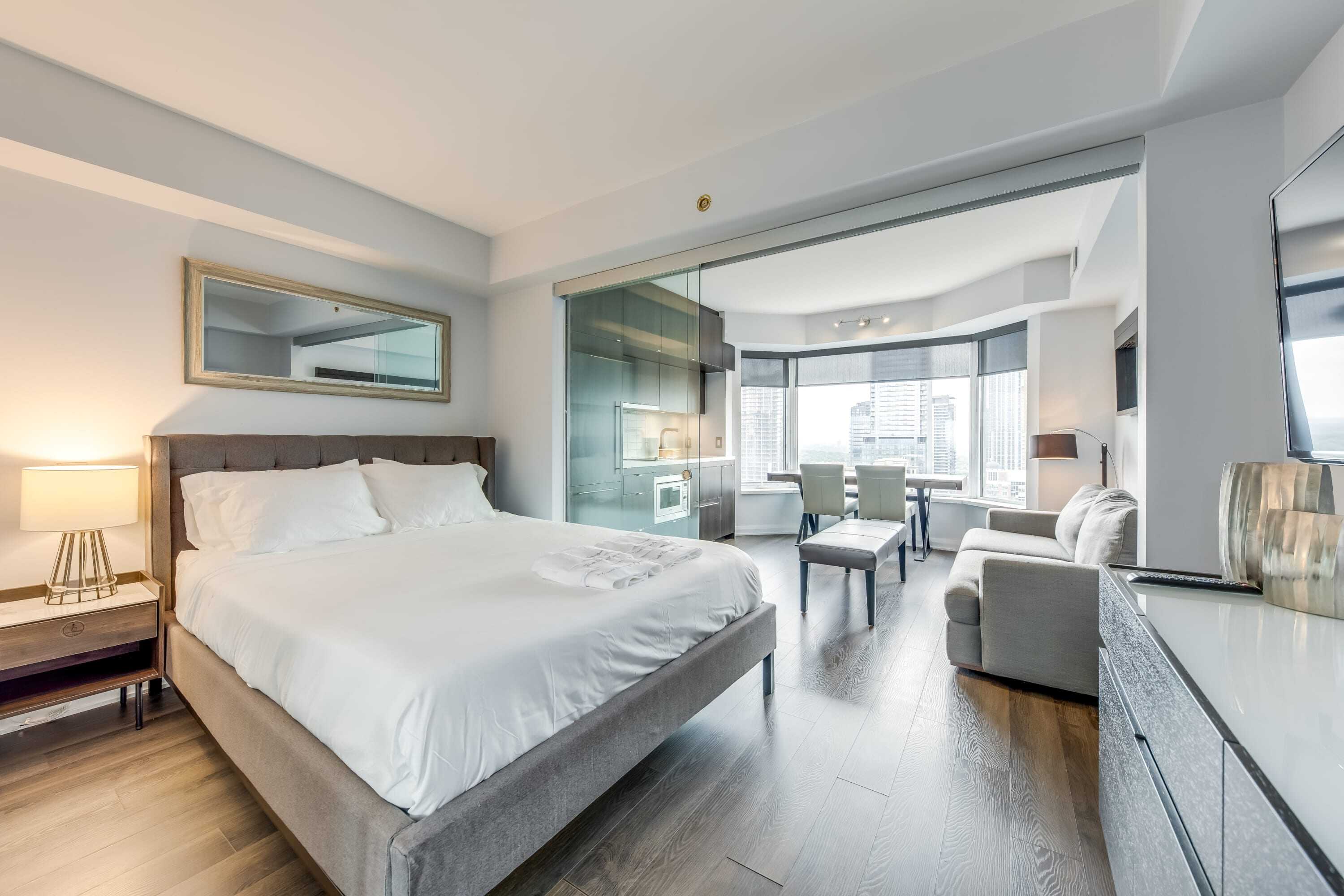 155 yorkville ave #2806 2