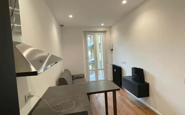 Apartment in Piazza Luigi di Savoia, Milano for 55 m² with 1 bedrooms 2