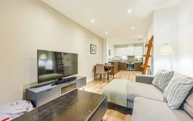 LH-Trafalgar House 0