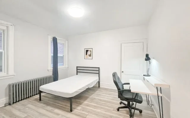 5801 Douglas St Unit 1 4